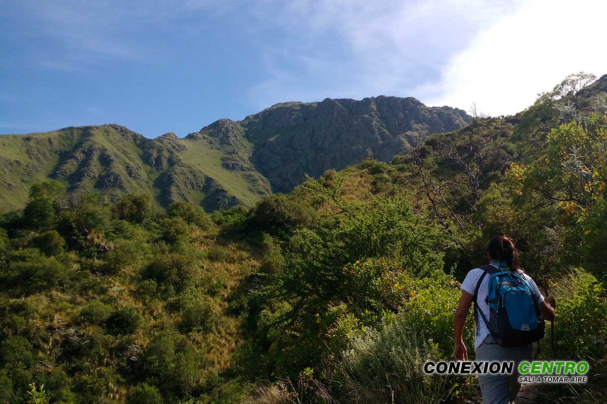 El cerro Uritorco propone una gran aventura