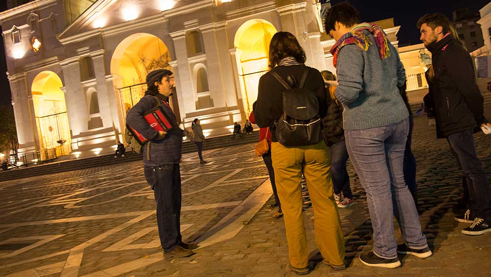 La Córdoba erótica en un recorrido nocturno